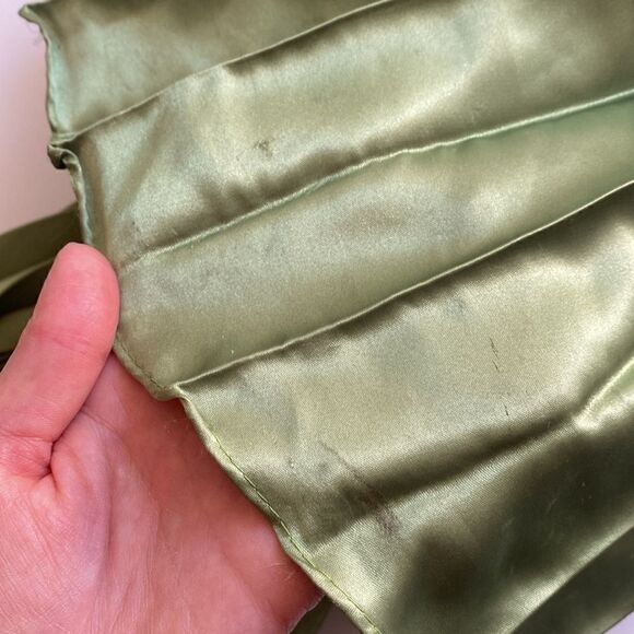 Betsy & Adam Apple Green Pleated Gown Size 2 - Picture 16 of 16